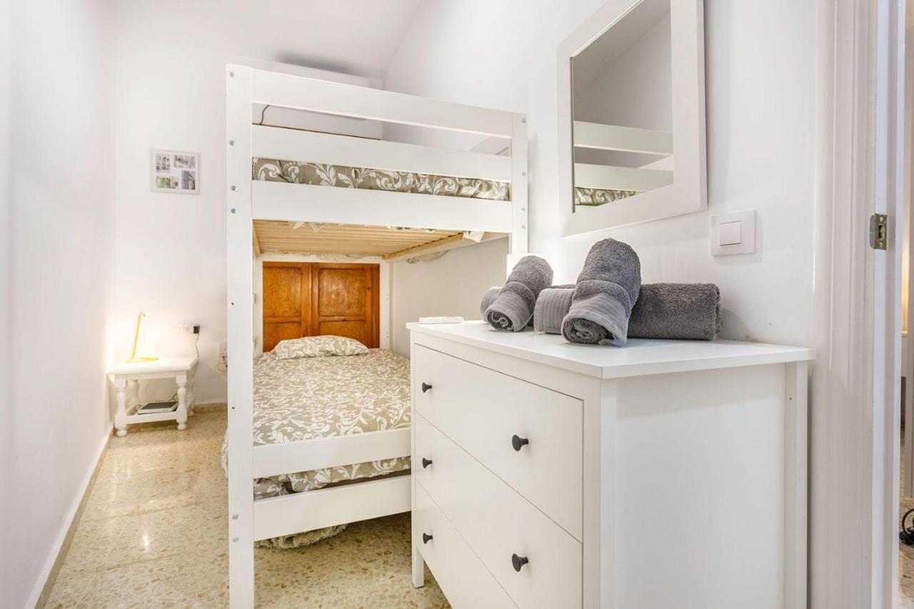 Apartamentos Sta Maria La Blanca Sevilla Exteriér fotografie