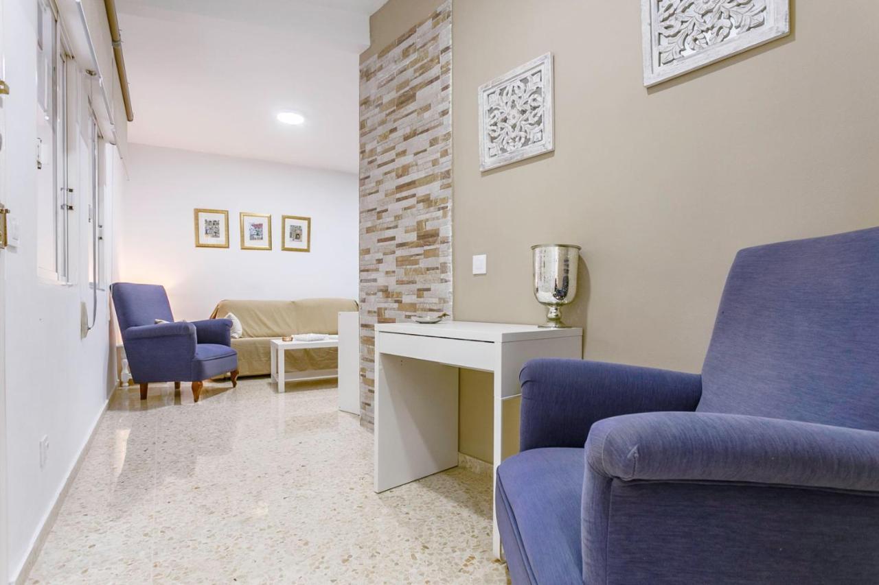 Apartamentos Sta Maria La Blanca Sevilla Exteriér fotografie