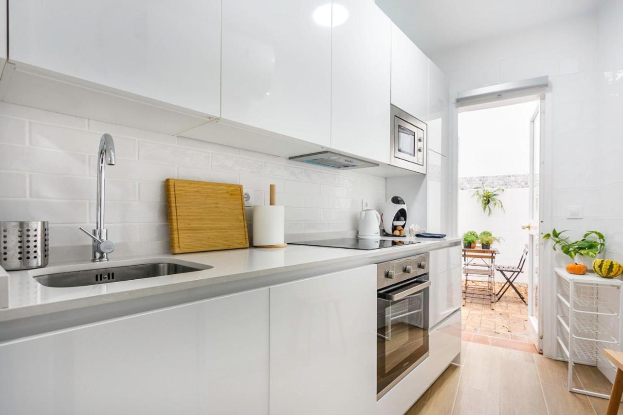 Apartamentos Sta Maria La Blanca Sevilla Exteriér fotografie