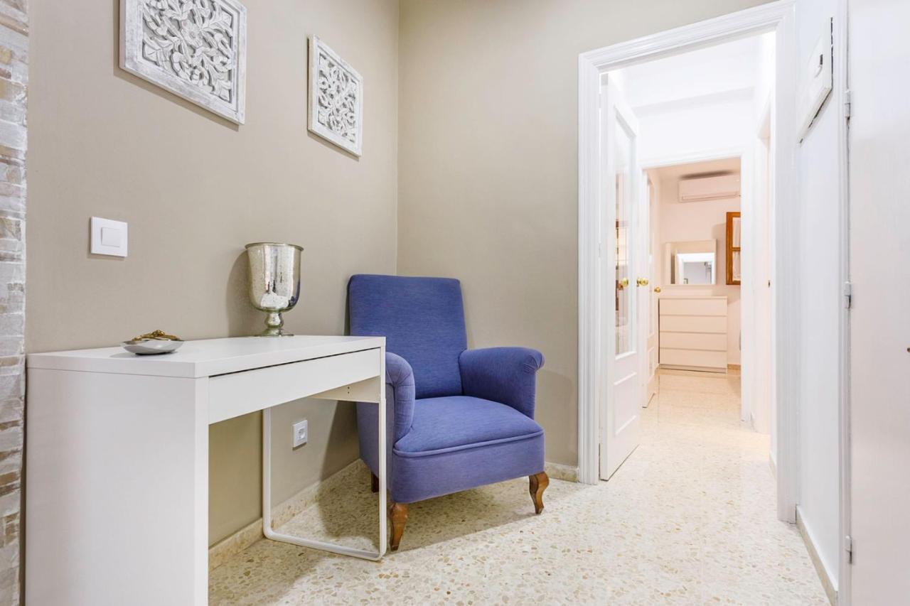 Apartamentos Sta Maria La Blanca Sevilla Exteriér fotografie